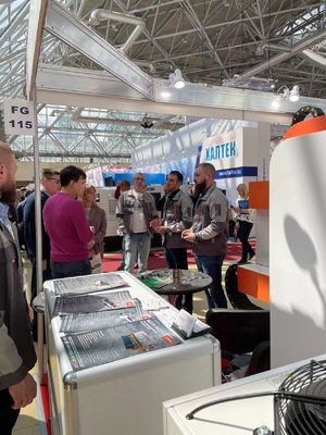 3000w Raytools Лазерная голова Углеродистая стальная пластина Лист металлического волокна лазерная режущая машина