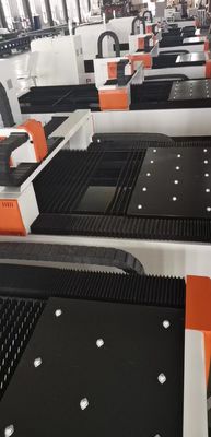1500w 2000w 3000w Лазерные режущие машины для CNC резки металла